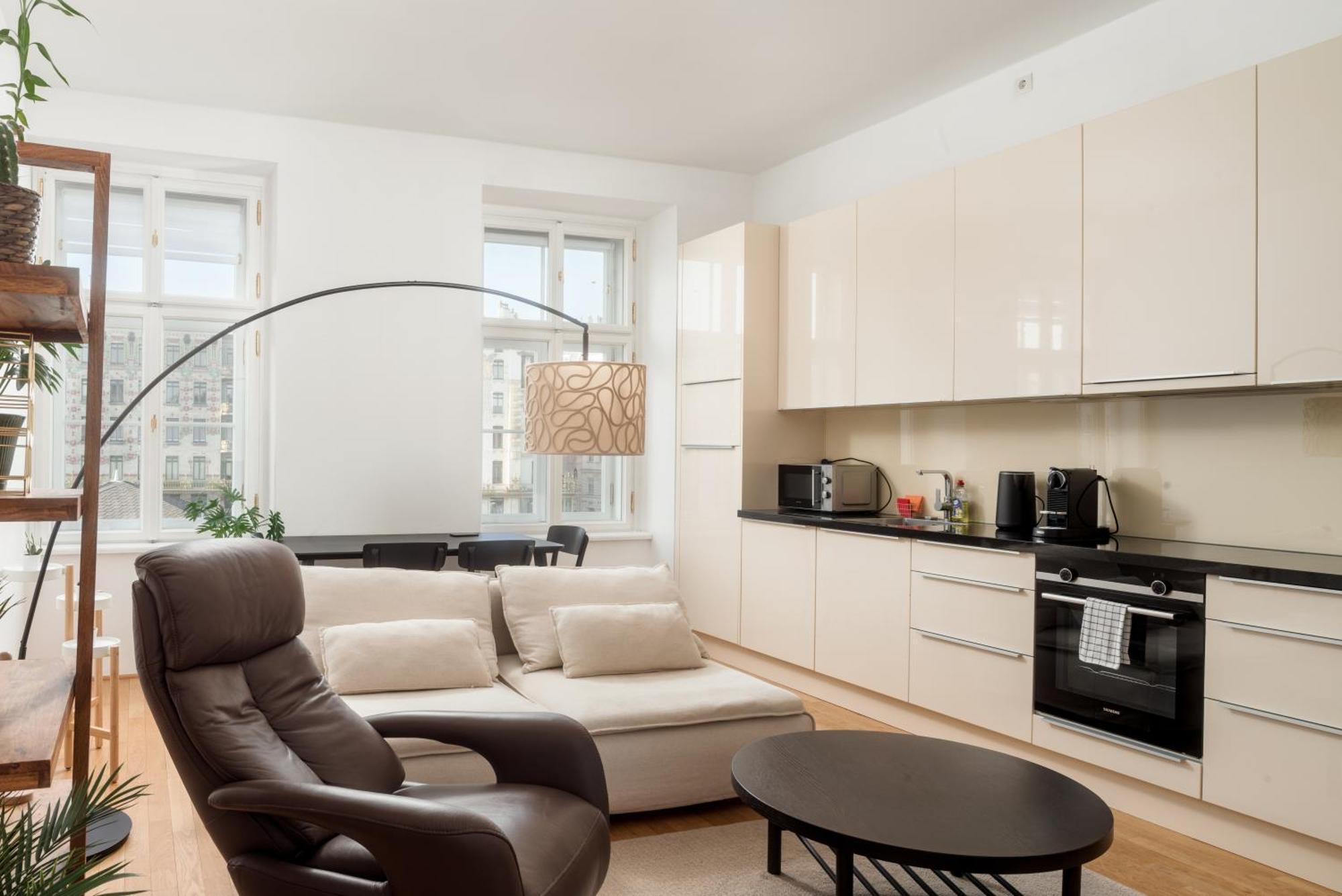Premium Near Naschmarkt In 24h Check-in Appartamento
